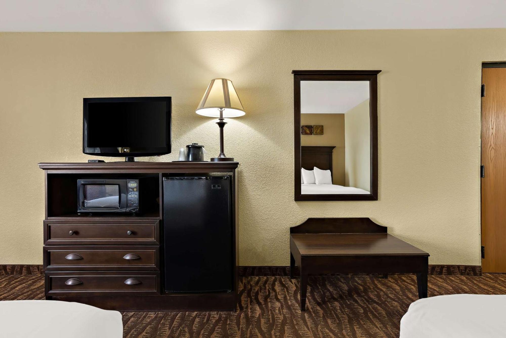 Best Western Center Pointe Inn Брэнсон Экстерьер фото
